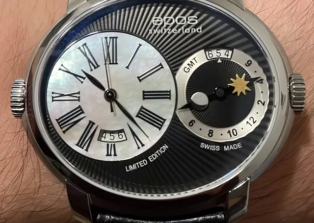 Wristshot der Epos 3400 LE