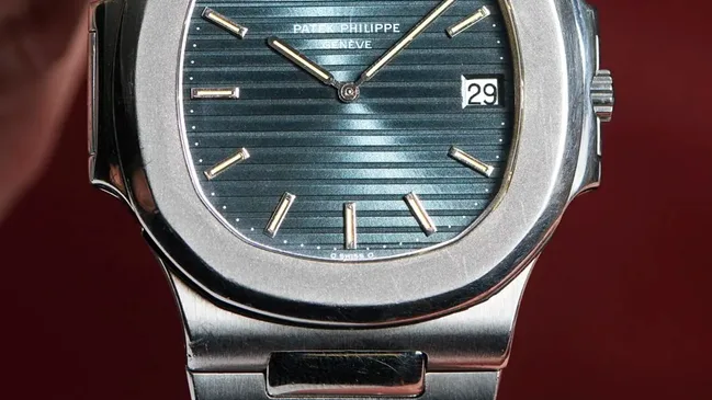 Patek Philippe: Vintage Nautilus "Jumbo", Ref. 3700/11