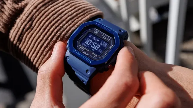 G-Shock DW-H5600 mit Herzfrequenzmesser