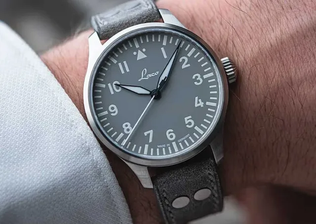 Laco Augsburg in Grau