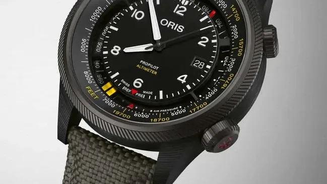 Oris ProPilot Altimeter mit Carbongehäuse