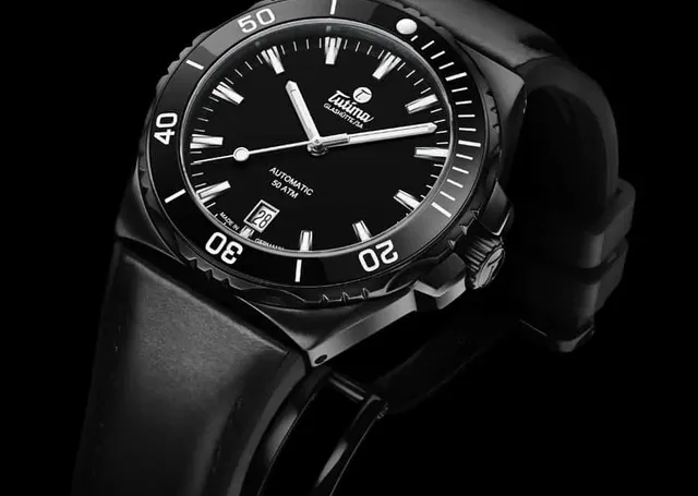 Tutima Glashütte: M2 Seven Seas S Black Limited Edition