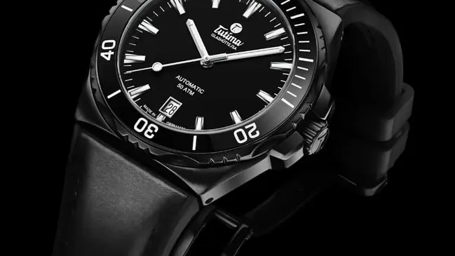 Tutima Glashütte: M2 Seven Seas S Black Limited Edition