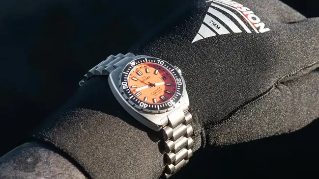 Delma: Shell Star Titanium