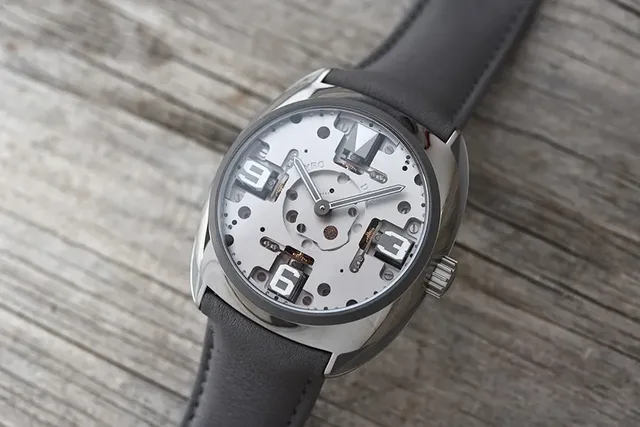 Byrne Watch: GyroDial Zero