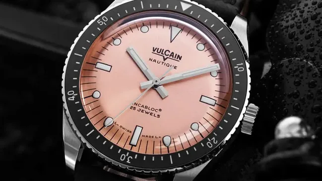 Vulcain: SkinDiver Nautique Salmon Dial