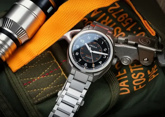 Robuste Option: die Circula ProTrail Automatik mit neuem, gehärtetem Edelstahlband