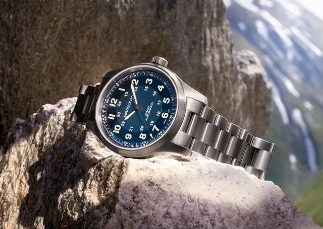 Hamilton Khaki Field Titanium