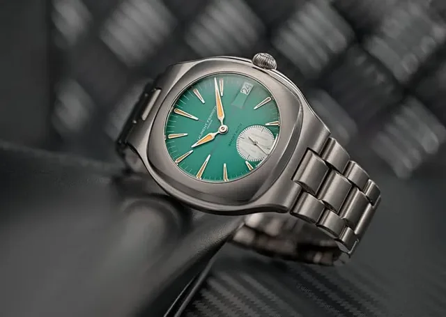 Laurent Ferrier: Sport Auto 40