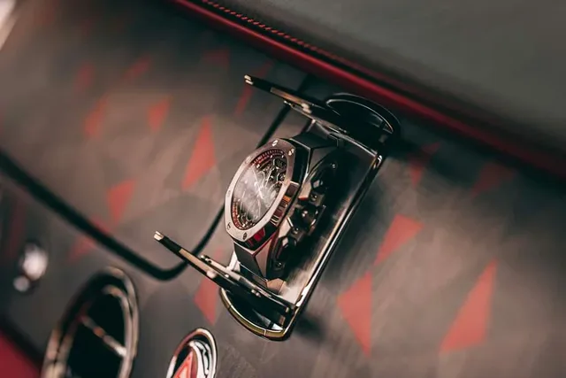 Audemars Piguet Royal Oak Concept Split Seconds GMT Chronograph im Rolls-Royce