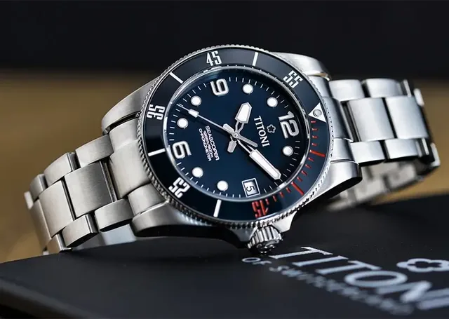 Titoni Taucheruhr Seascoper