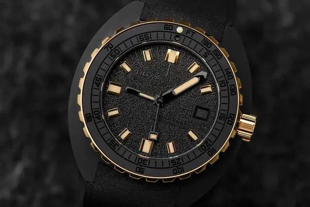 Doxa: SUB 300β Sharkhunter