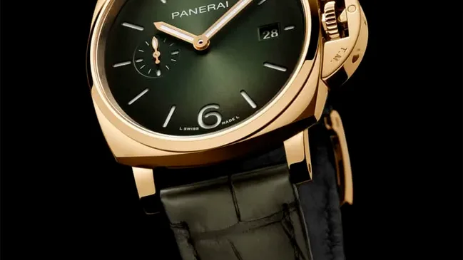 Grün und Gold ergeben eine aufmerksamkeitsstarke Mischung