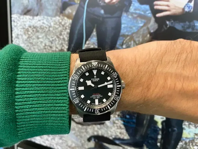 Tudor: Die Pelagos FXD mit schwarzem Zifferblatt und Kautschukband