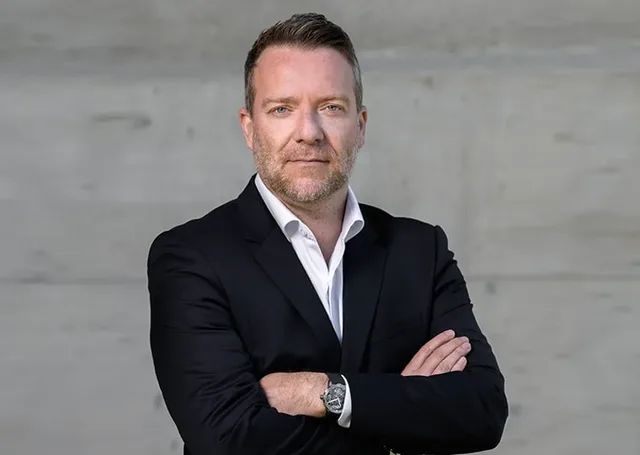 Arnold & Son und Angelus CEO Bertrand Savary