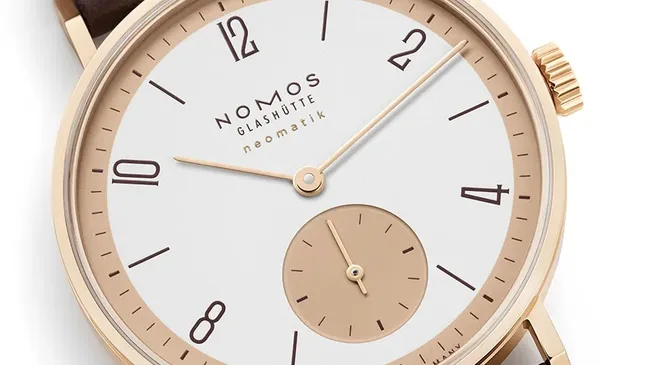 Nomos Glashütte Tangente 175 Exemplare in 18 Karat Roségold