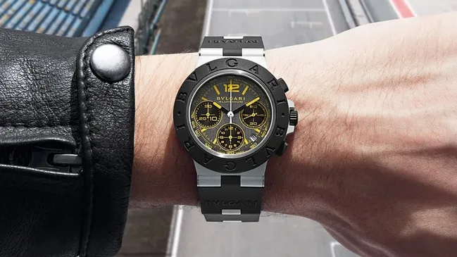 Bulgari Aluminium x Gran Turismo, Uhr, anthrazitfarbenes Zifferblatt
