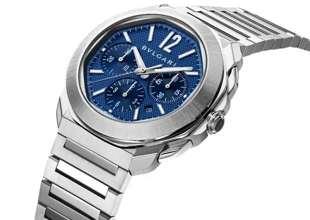 Bulgari: Octo Roma Chronograph mit Edelstahlband