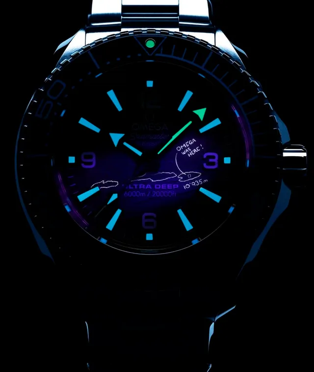 Stimmungsvolle Spielerei: Im Dunkeln treten geheime Botschaften zutage