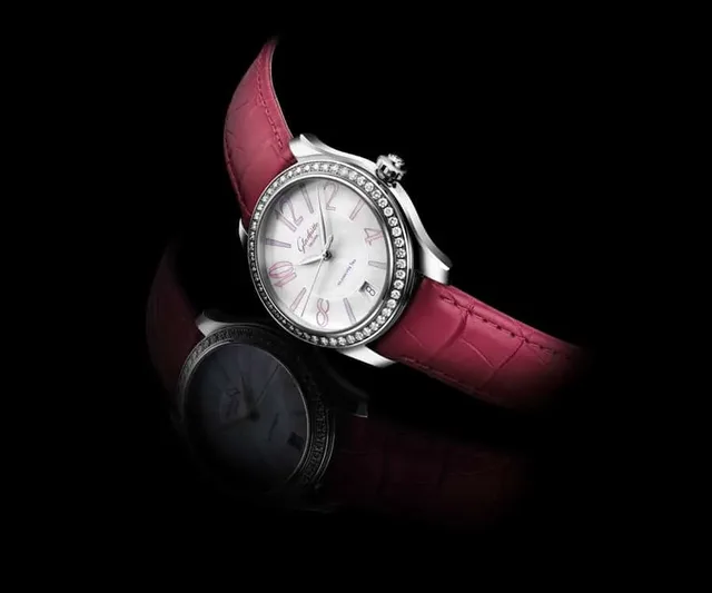 Glashütte Original: Lady Serenade Valentinstag 2024
