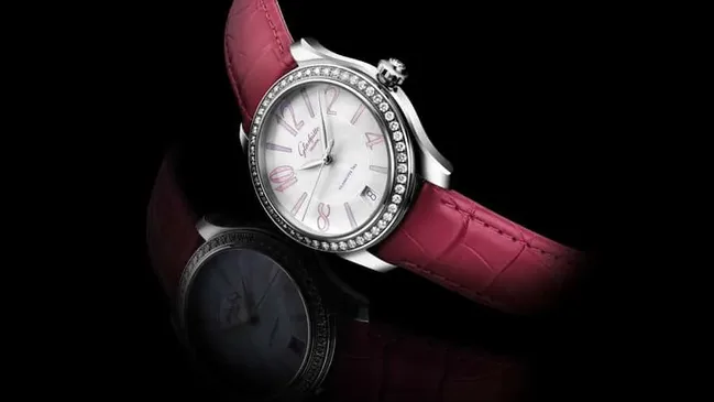 Glashütte Original: Lady Serenade Valentinstag 2024