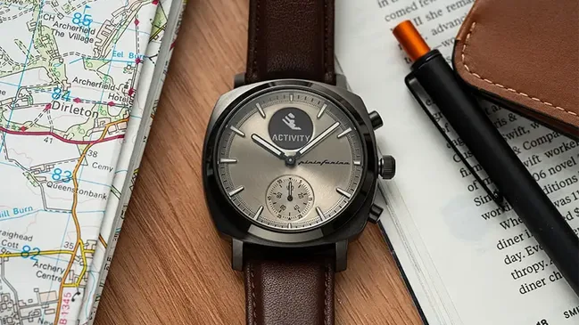 Pininfarina Hybrid Smartwatches by Globics: Senso