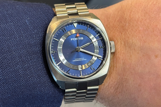 Fortis Uhr am Handgelenk