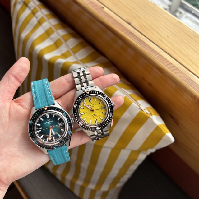 2 Varianten der Certina DS Super PH2000M