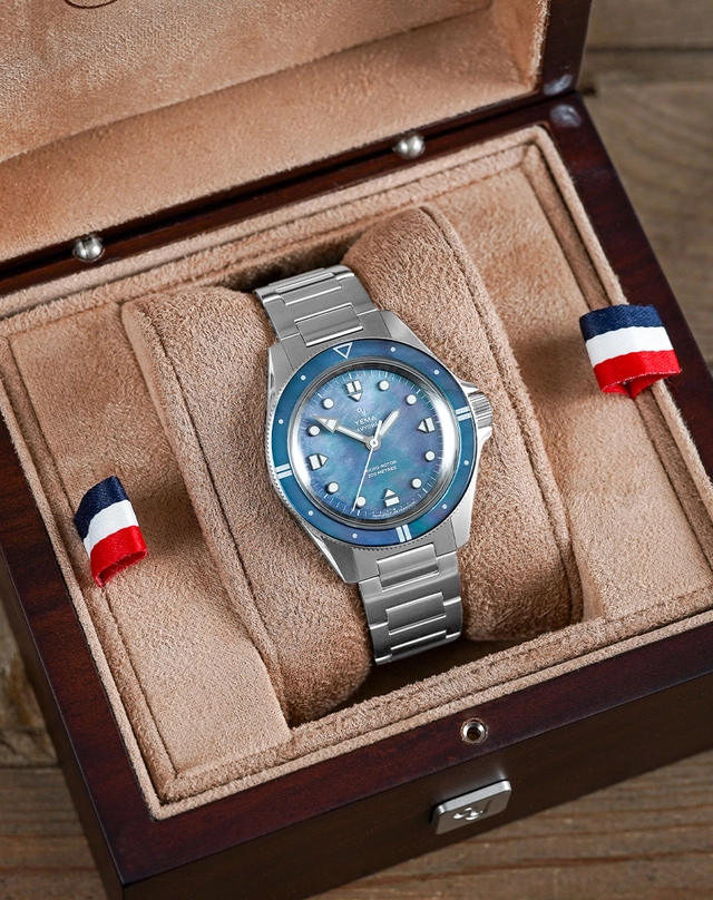 Yema Navygraf Pearl CMM.20, Taucheruhr mit Automatikkaliber und Mikrorotor