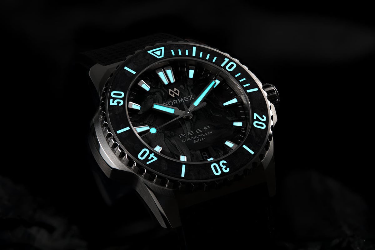 Formex Reef 39,5 mm Forged Carbon, Zifferblatt Nacht