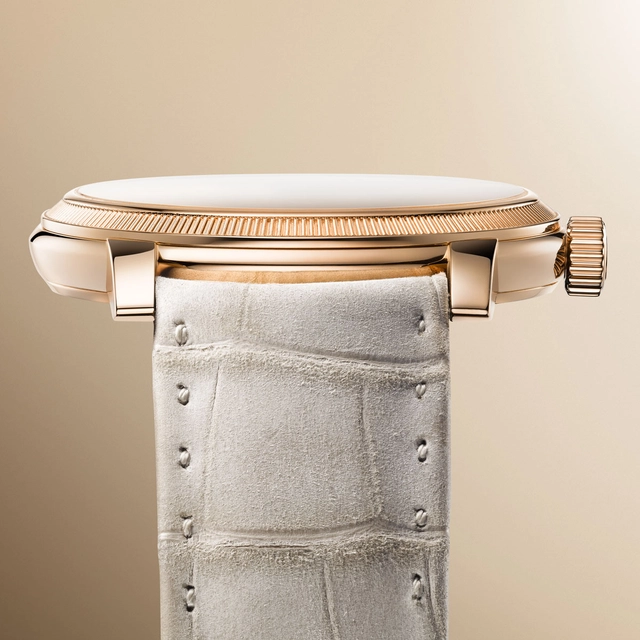 Parmigiani Toric Petite Seconde Roségold Dune Seitenansicht