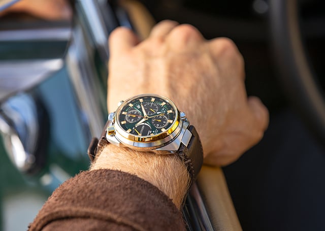 Citizen Promaster Eco-Drive Tsuno Chrono am Handgelenk