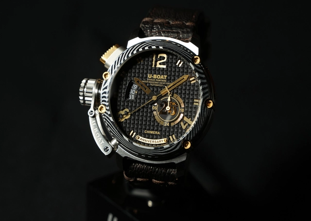 U-Boat – Chimera 25, limitierte Taucheruhr aus Stahl, Gold und Damast