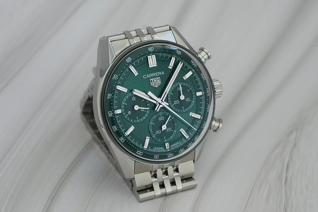 Tag Heuer Carrera Chronograph 41 Green