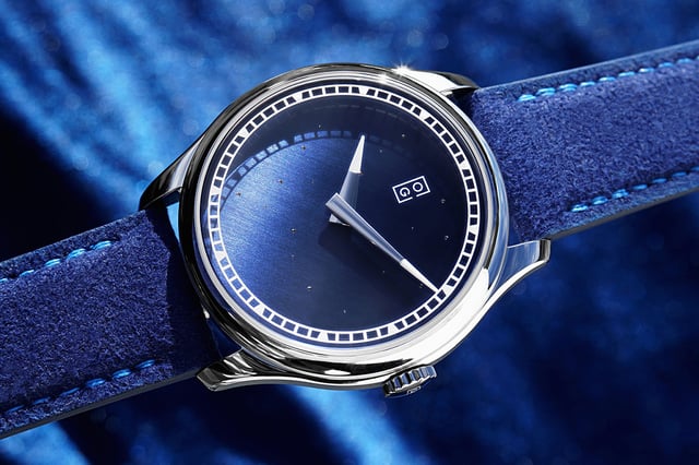 Oliver Gallaugher – Deep Space Blue, elegante Edelstahluhr mit Handaufzugskaliber