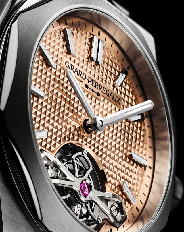 Girard-Perregaux: Laureato Fifty Tourbillon Micro-Rotor 39 mm mit Roségoldzifferblatt