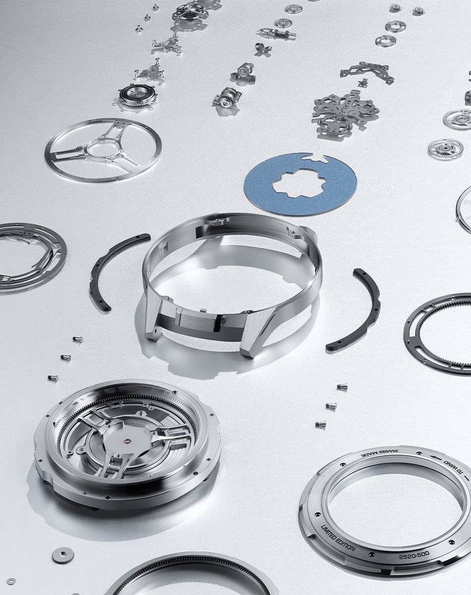 Ulysse Nardin – Super Freak, ausgefallene Automatikuhr aus Weißgold mit zwei Tourbillons