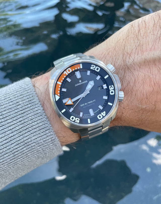 Junghans Aquaris Diver Wristshot