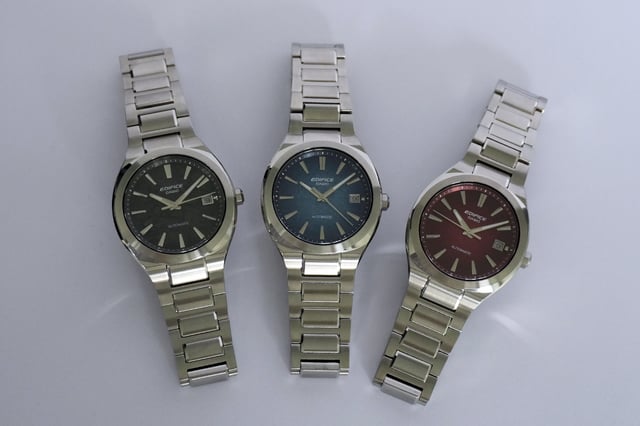Casio Edifice EFK-200, drei Edelstahluhren