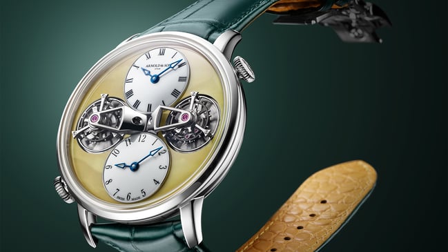 Arnold & Son Double Tourbillon White Gold, Bernstein-Edition, seitlich