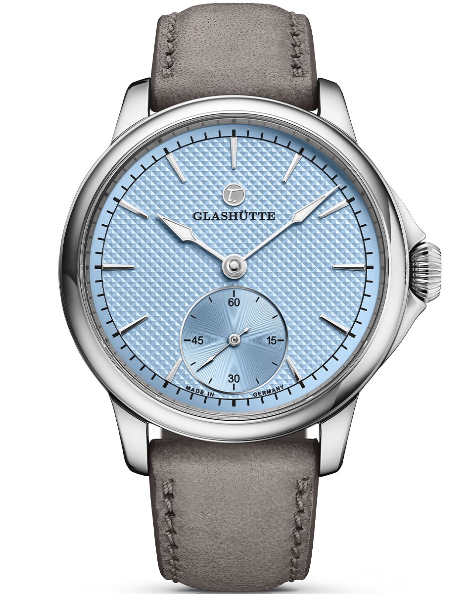 Tutima Patria, Automatikuhr mit hellblauem Zifferblatt