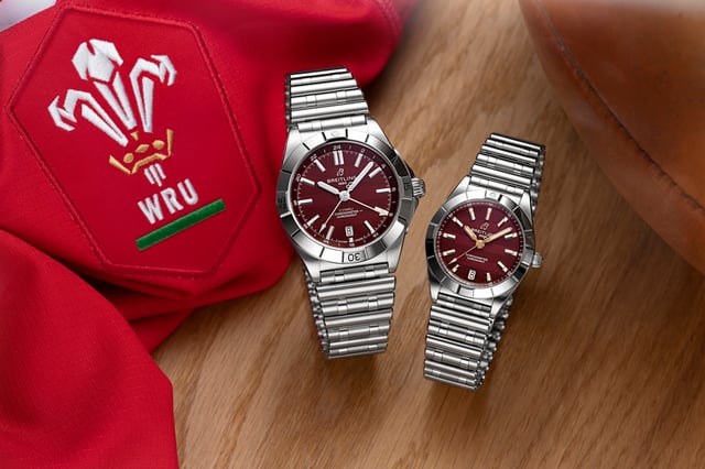 Die Varianten mit 40 und 32 mm der Breitling Chronomat Six Nations Edition „Wales“