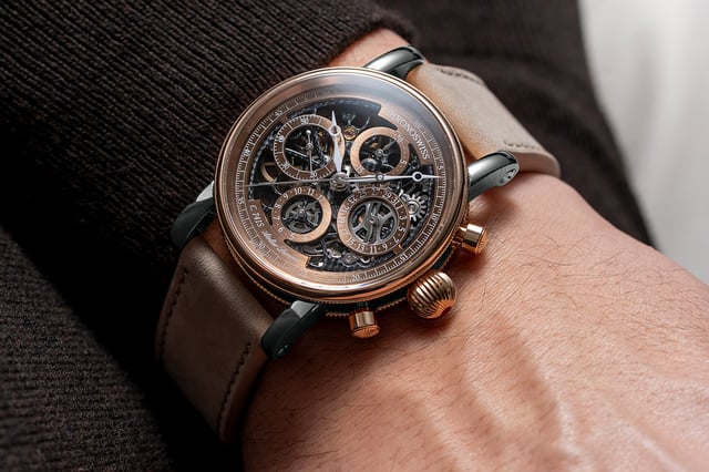 Chronoswiss Opus Dakar Sundown: Uhr am Handgelenk