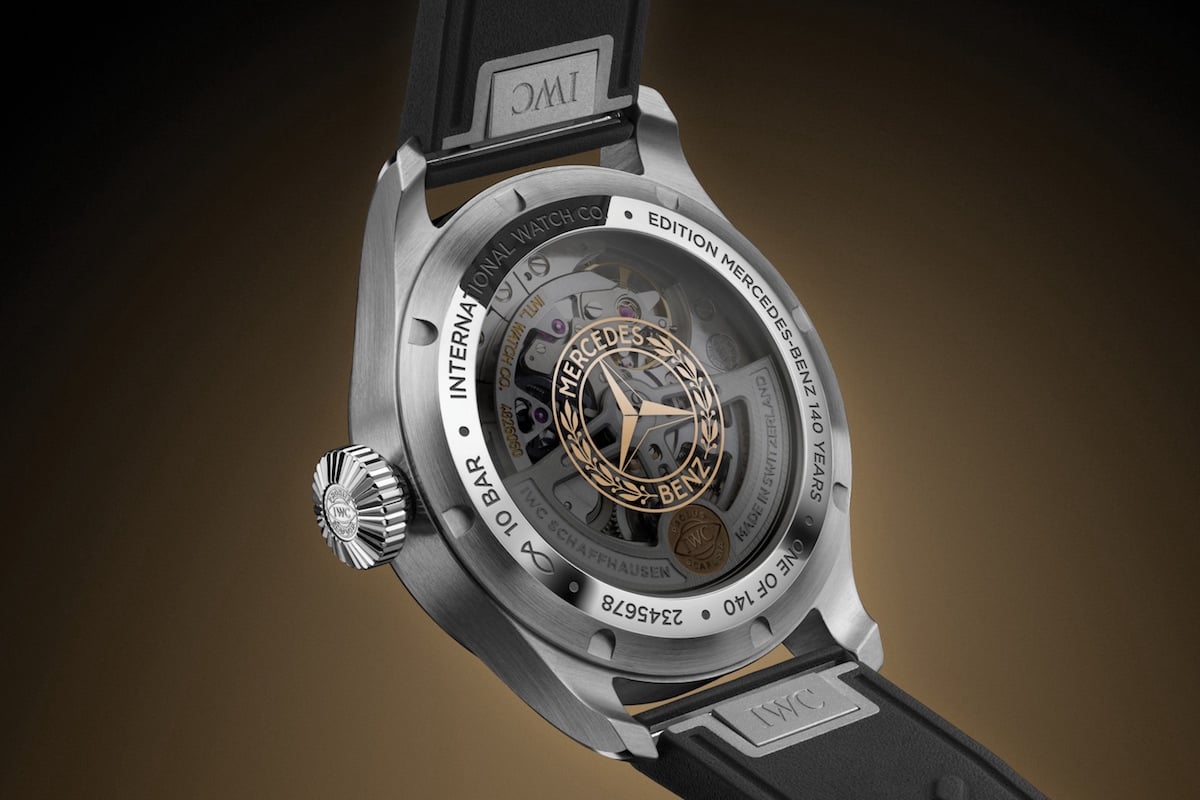 rückseite, gehäuseboden der IWC Mercedes-Benz  Big Pilot Perpetual Calendar Proset