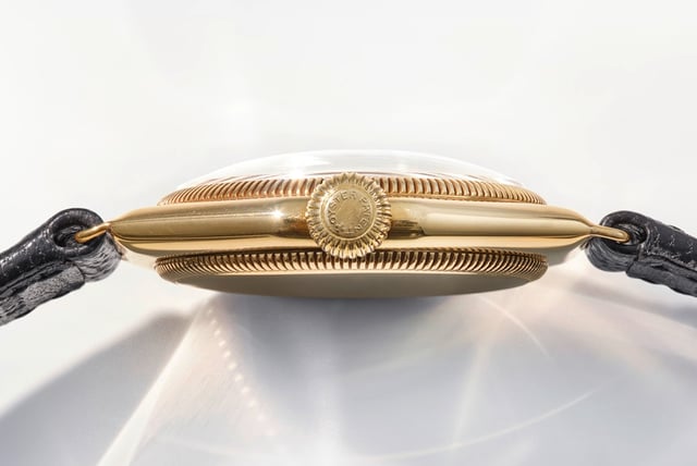 Seitenansicht der originalen Oytser von Rolex