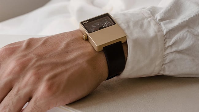 Void Watches – V02MKII, ausgefallene Uhr aus Edelstahl mit besonderer Zeitanzeige