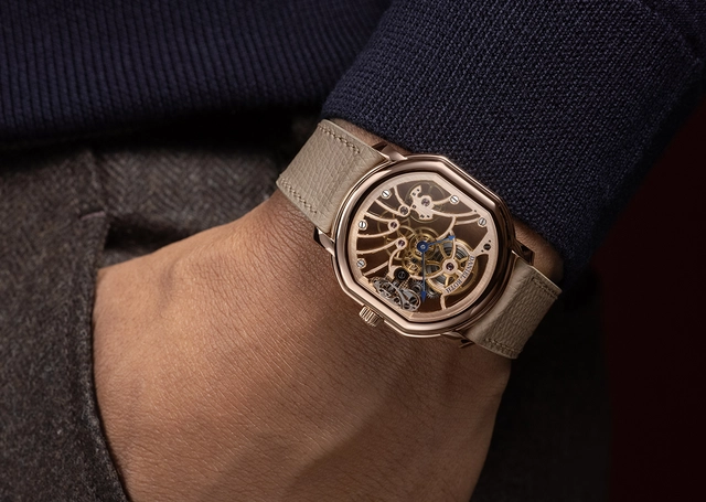 Daniel Roth – Extra Plat Rose Gold Skeleton, skelettierte Luxusuhr aus Gold mit Handaufzugskaliber und Lederband