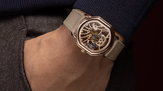 Daniel Roth – Extra Plat Rose Gold Skeleton, skelettierte Luxusuhr aus Gold mit Handaufzugskaliber und Lederband