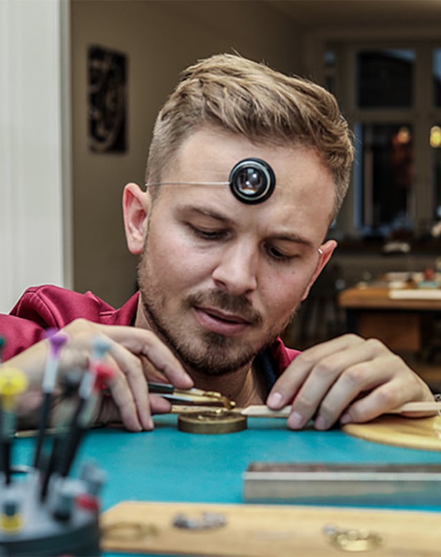 Rexhep Rexhepi – Neue Generation der Haute Horlogerie, Uhrmacher