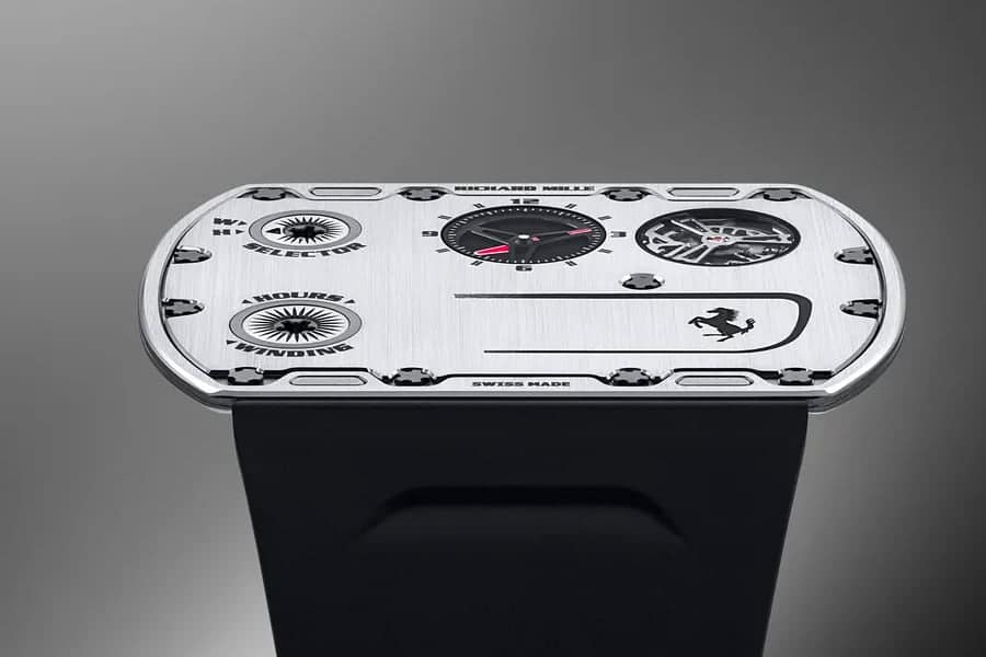 1,75 mm hoch: Richard Mille RM-01 Ferrari